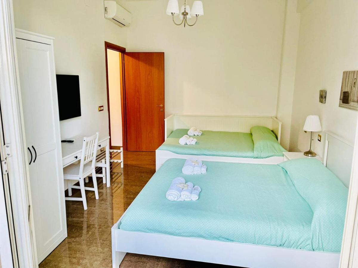 Interno Dieci Roma Exterior foto