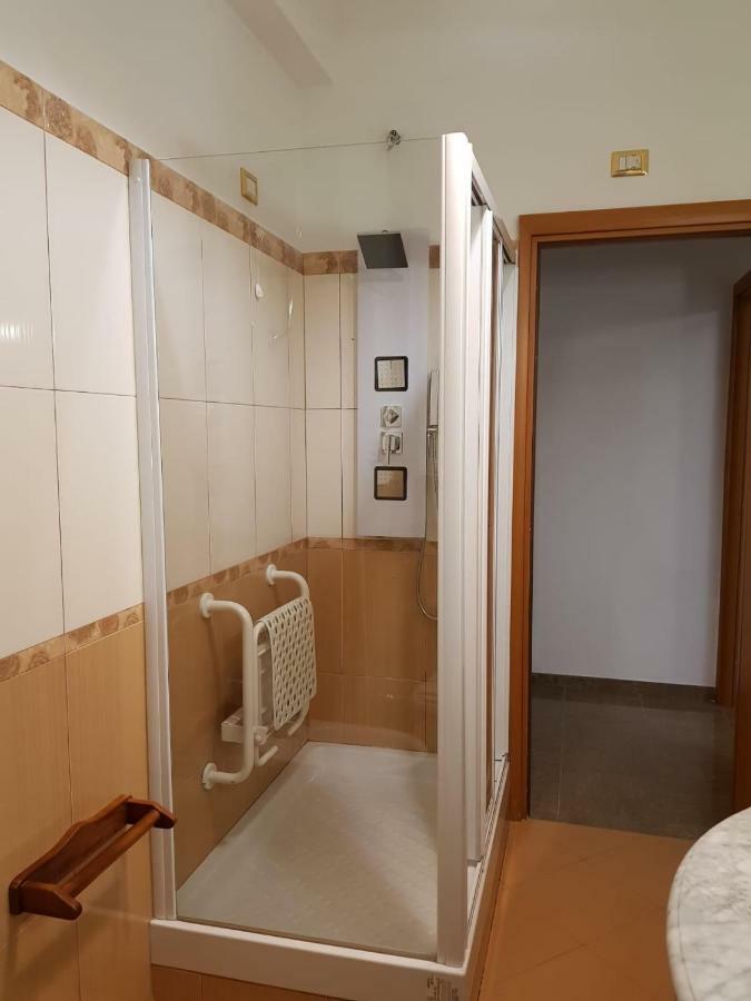 Interno Dieci Roma Exterior foto
