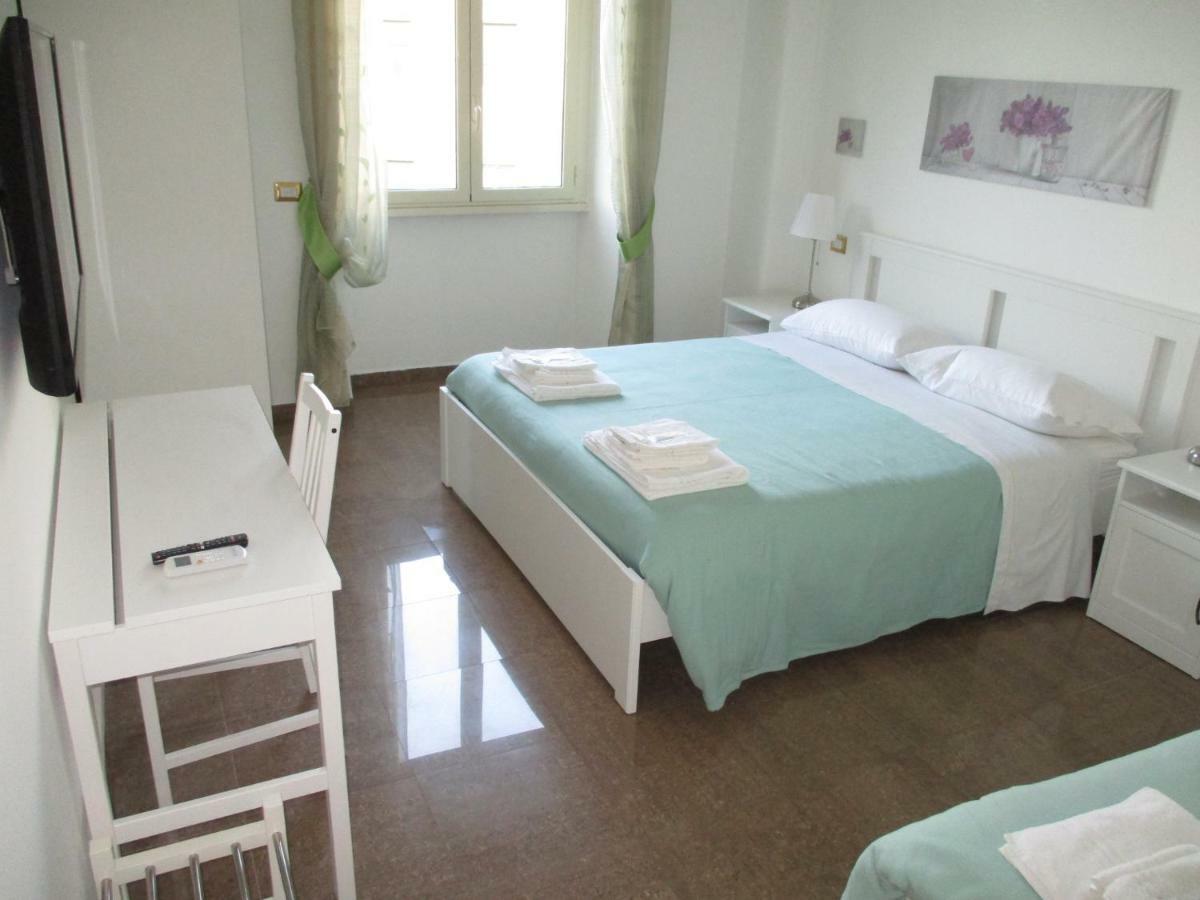 Interno Dieci Roma Exterior foto