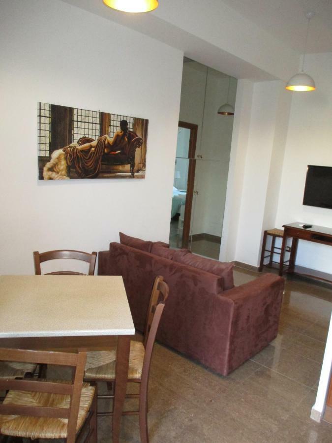 Interno Dieci Roma Exterior foto